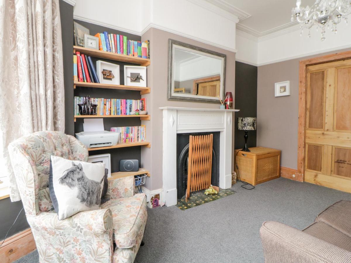 44 Elm Road